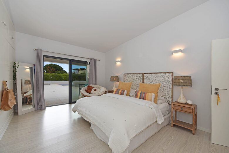 Modern Detached Villa - Faro, Portugal