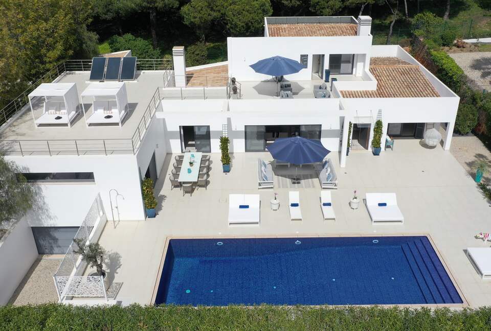 Modern Detached Villa - Faro, Portugal