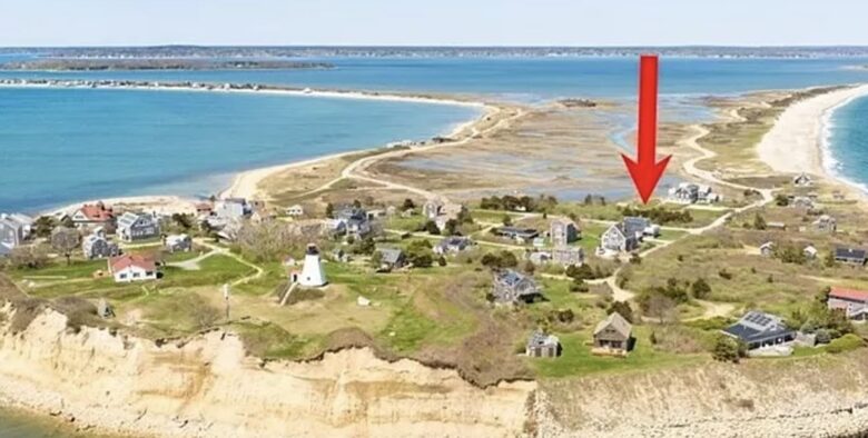Serene White Sand on Gurnet Point - Plymouth, Massachusetts