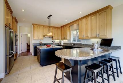Healdsburg Retreat: Views & Vineyards - Healdsburg, California