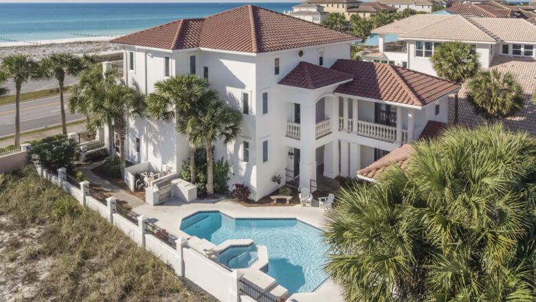 Fleur-de-lis - Destin, Florida