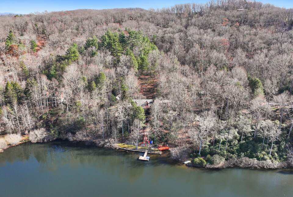 Stunning Lakeside Retreat - Morganton, Georgia