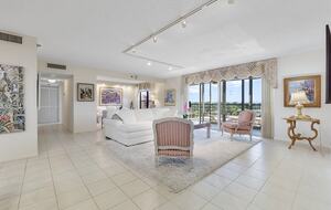 Boca Home Away From Home - Boca Raton, Florida