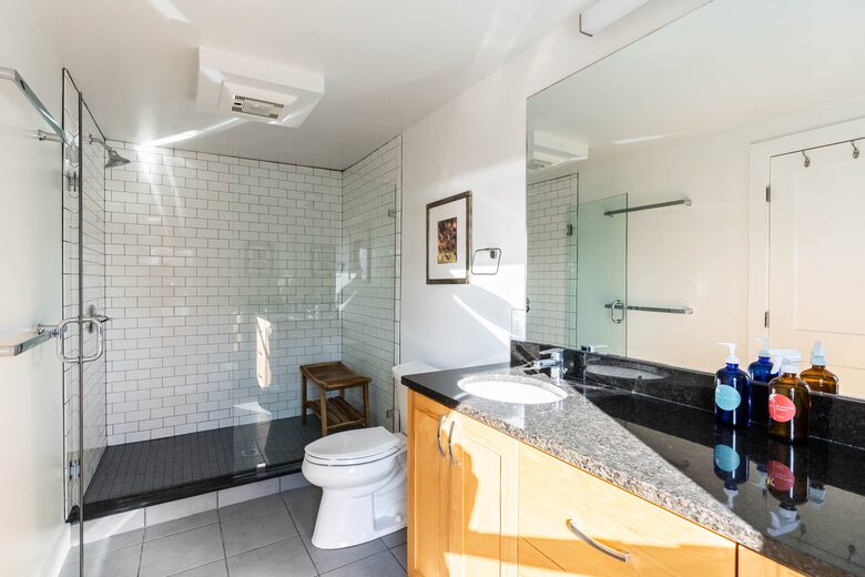 Quiet, Modern Apartment with Parking & Harbor Views - Portland, Maine
