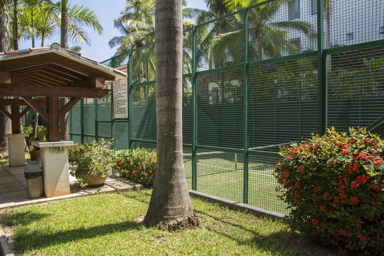 Paddle tenis courts