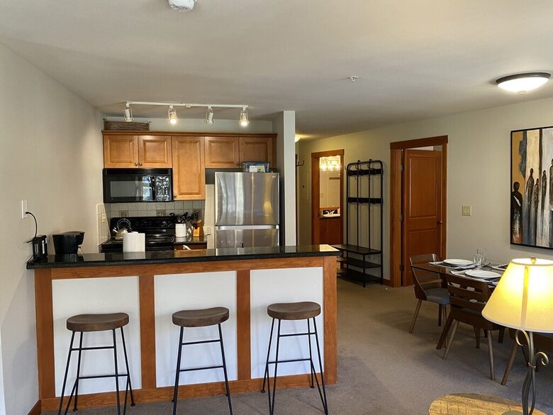 Updated Ski in Ski Out Residence at Solitude - Brighton, Utah