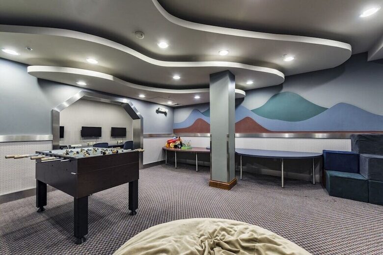 Updated Ski in Ski Out Residence at Solitude - Brighton, Utah
