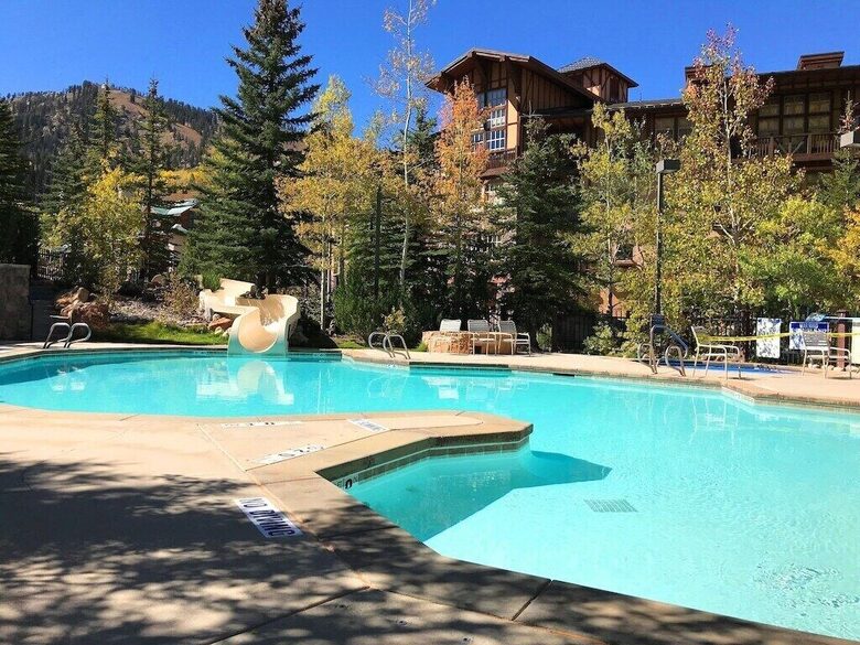 Updated Ski in Ski Out Residence at Solitude - Brighton, Utah