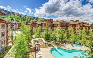 Updated Ski in Ski Out Residence at Solitude - Brighton, Utah