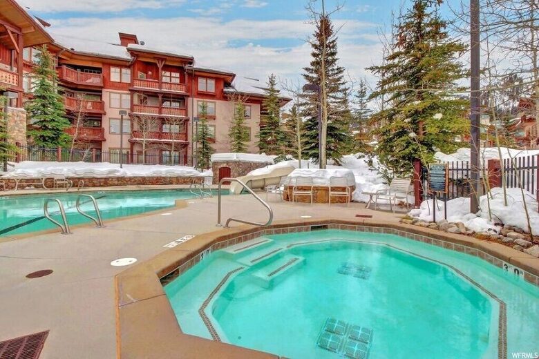 Updated Ski in Ski Out Residence at Solitude - Brighton, Utah