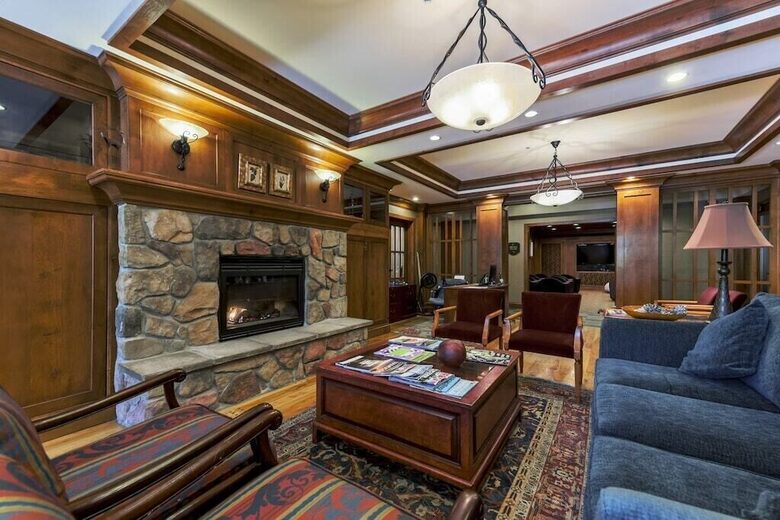 Updated Ski in Ski Out Residence at Solitude - Brighton, Utah