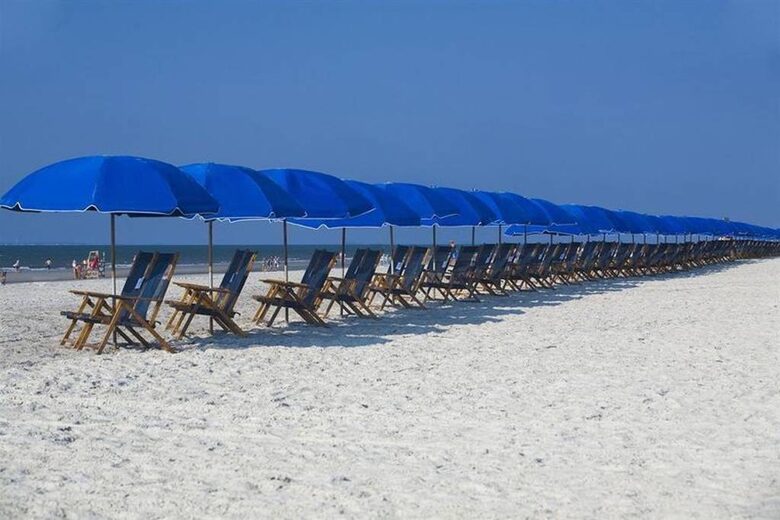 Charming Beach Cottage 88 Steps From the Sand - Hilton Head Island, South Carolina