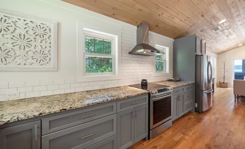 Lake Oconee Getaway with Water Views - Buckhead, Georgia