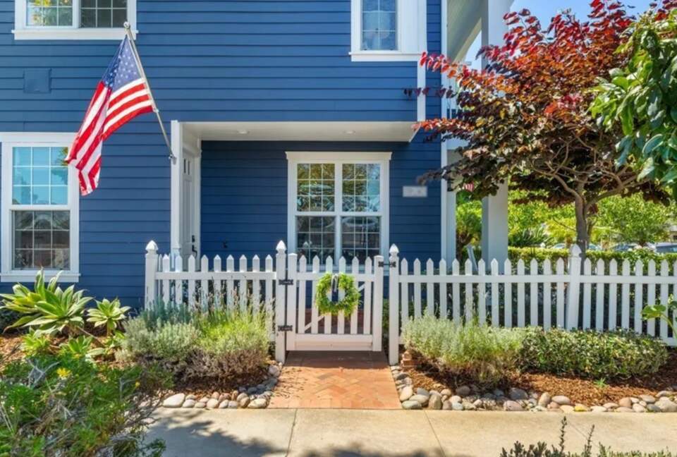Charming Coronado Getaway - Coronado, California
