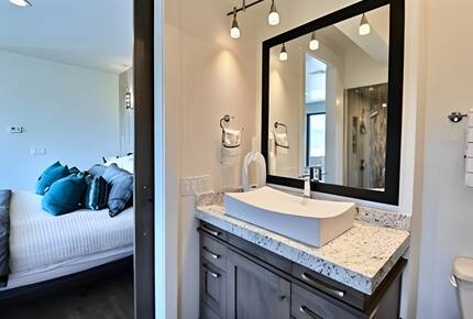 Designer Condo Retreat with Spectacular Views - Heber City, Utah