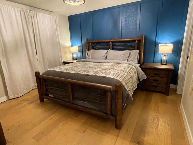 South Lake Tahoe Bungalow - South Lake Tahoe, California