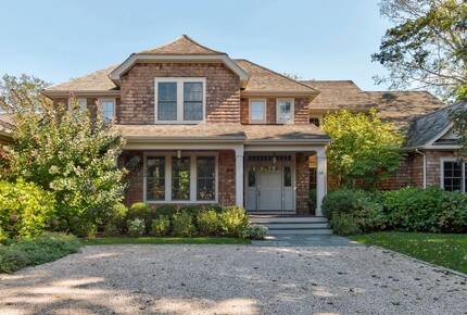East Hampton 4 bedroom Retreat- Walk to Town - East Hampton, New York