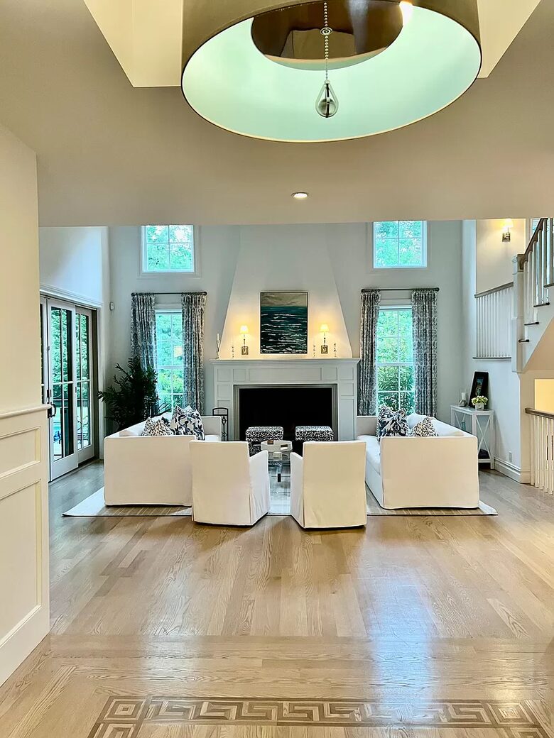 East Hampton 4 bedroom Retreat- Walk to Town - East Hampton, New York