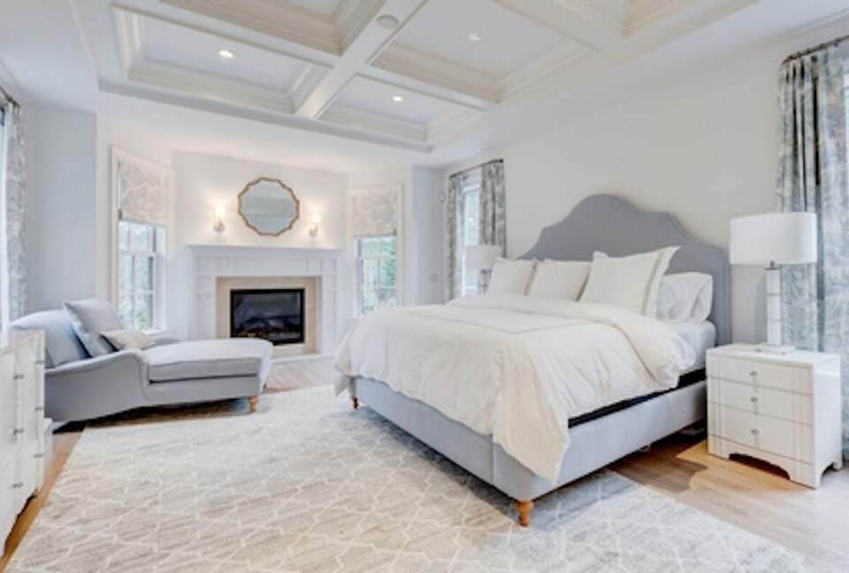 East Hampton 4 bedroom Retreat- Walk to Town - East Hampton, New York