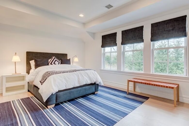 East Hampton 4 bedroom Retreat- Walk to Town - East Hampton, New York
