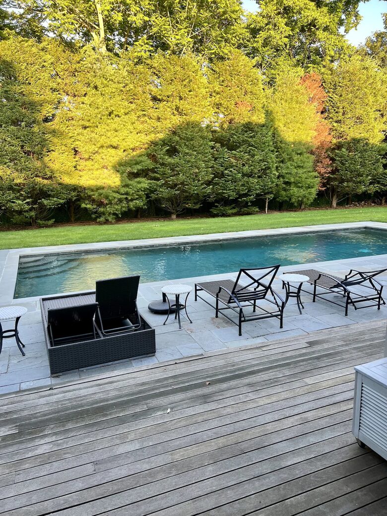 East Hampton 4 bedroom Retreat- Walk to Town - East Hampton, New York