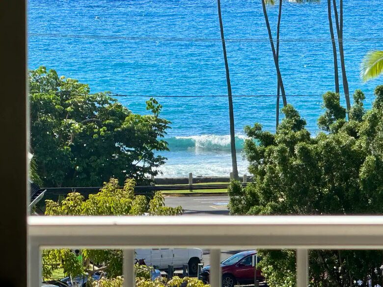 Island Glow - Kailua Kona, Hawaii