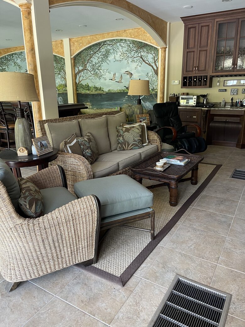 Eastern Shore Spacious Guest House - Easton, Maryland