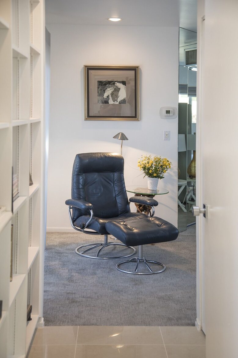 Stylish Mid-Century Villa with Stunning Views - Palm Springs, California