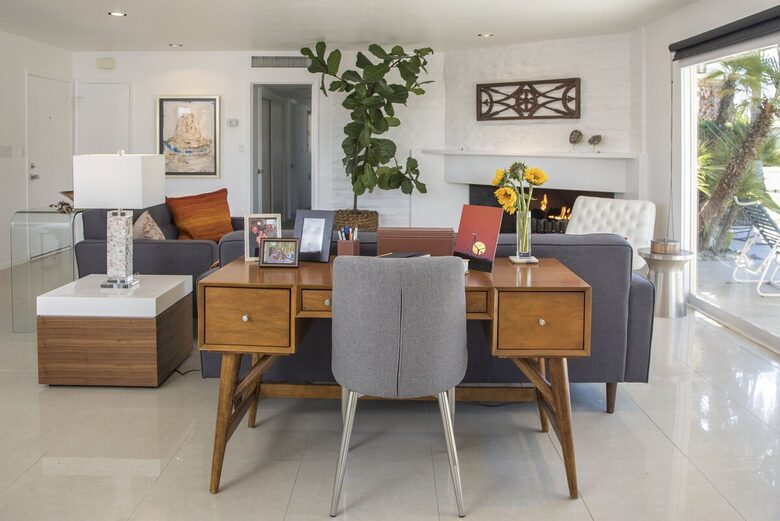 Stylish Mid-Century Villa with Stunning Views - Palm Springs, California