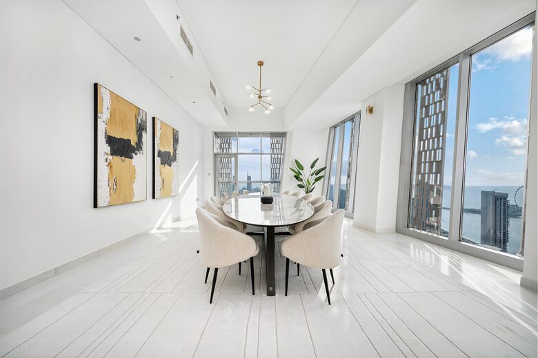 Dubai Marina Half-Floor Penthouse - Dubai, United Arab Emirates