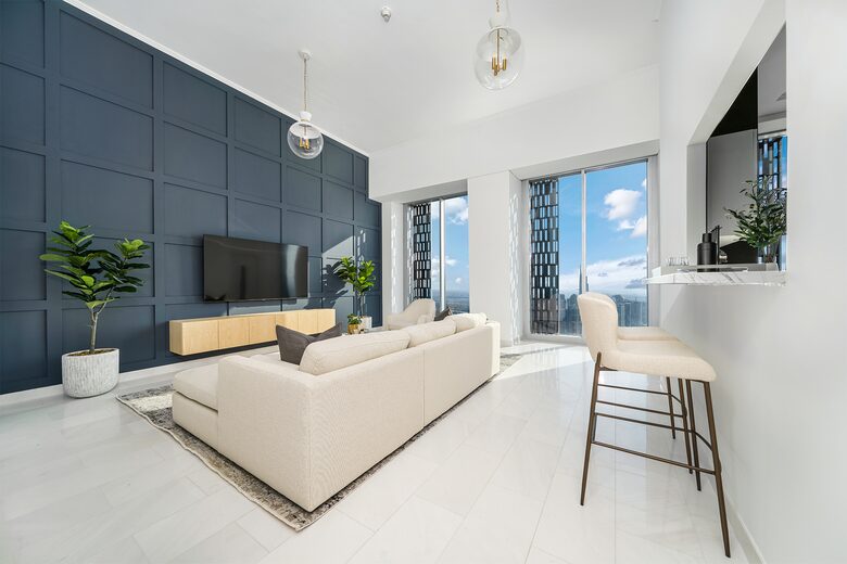 Dubai Marina Half-Floor Penthouse - Dubai, United Arab Emirates