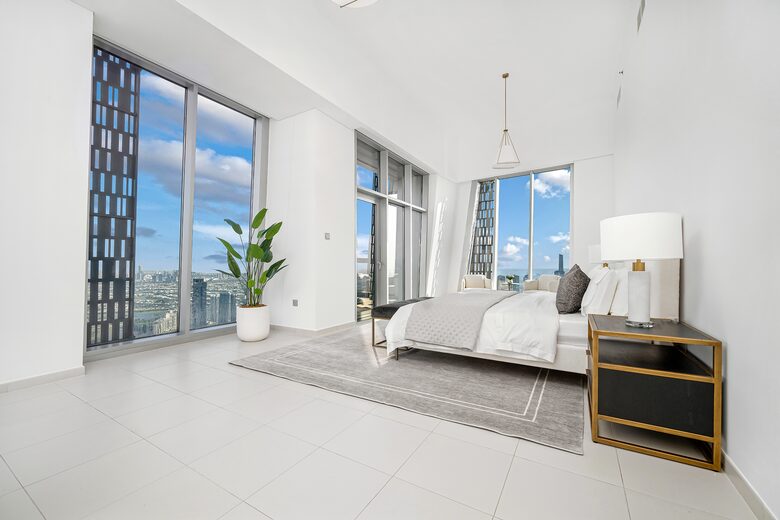 Dubai Marina Half-Floor Penthouse - Dubai, United Arab Emirates