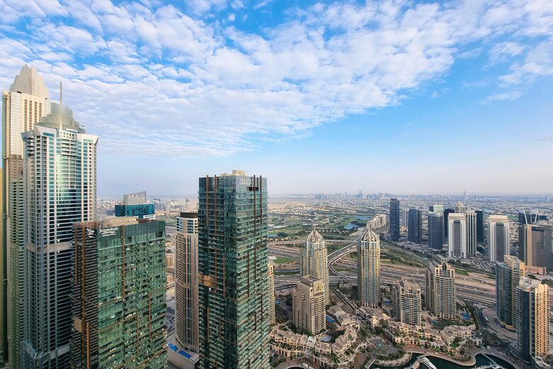 Dubai Marina Half-Floor Penthouse - Dubai, United Arab Emirates