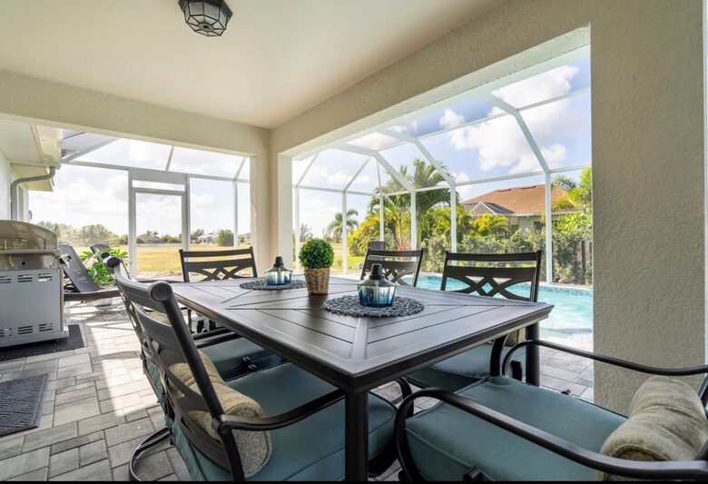 Mermaid Tales - Cape Coral, Florida