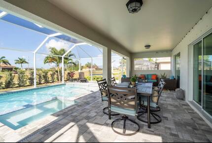 Mermaid Tales - Cape Coral, Florida