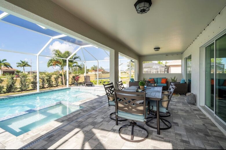 Mermaid Tales - Cape Coral, Florida