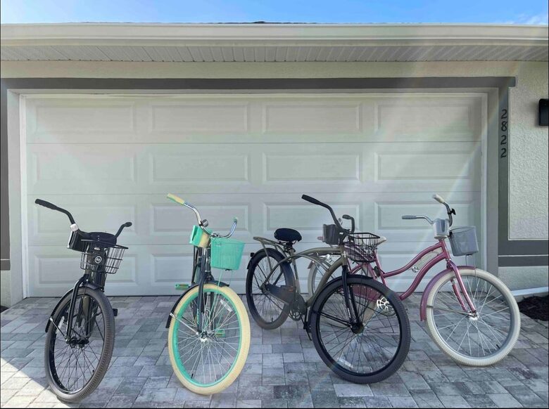Mermaid Tales - Cape Coral, Florida