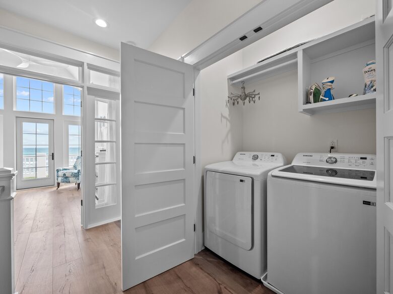 One Particular Harbour | Oceanfront Villa - North Topsail Beach, North Carolina