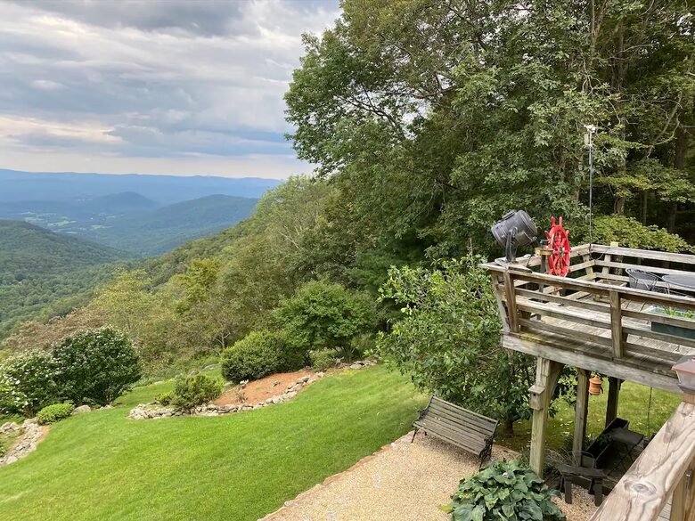 Tethys Mountain Retreat - Free Union, Virginia