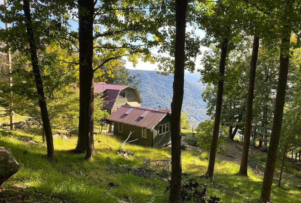 Tethys Mountain Retreat - Free Union, Virginia