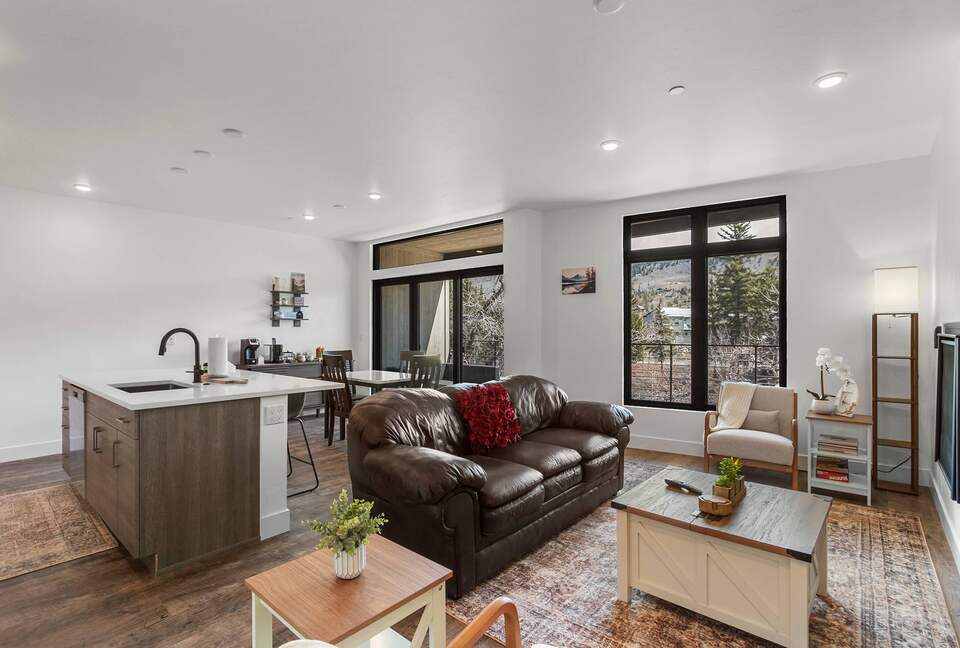 Modern Hideaway with Patio Overlooking the Blue River - Silverthorne, Colorado
