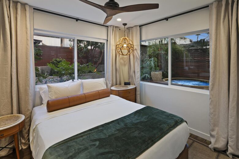 Sunset House - Luxe Home with Panoramic Views - Cardiff, California