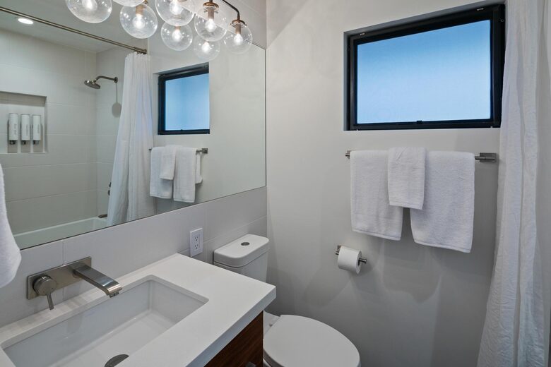 Sunset House - Luxe Home with Panoramic Views - Cardiff, California