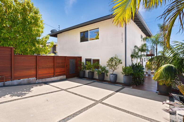 Sunset House - Luxe Home with Panoramic Views - Cardiff, California