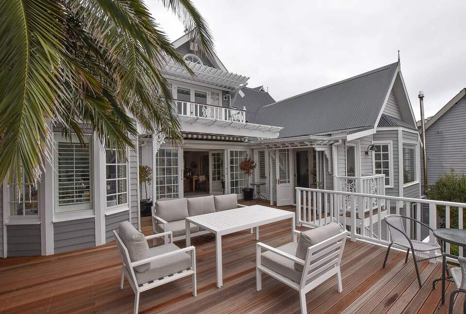 Cape Town Family Hideaway - Clovelly, Cape Town, South Africa