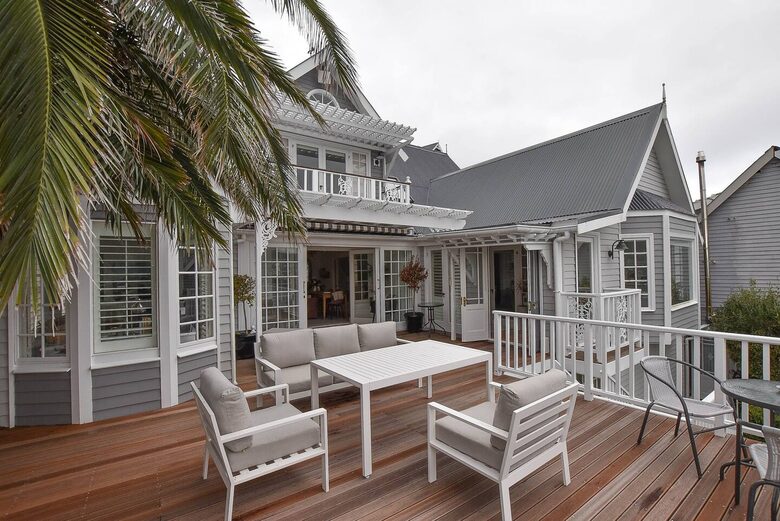 Cape Town Family Hideaway - Clovelly, Cape Town, South Africa