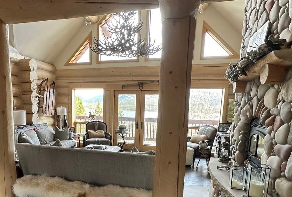 Main floor living room, with views over Lake Dillon