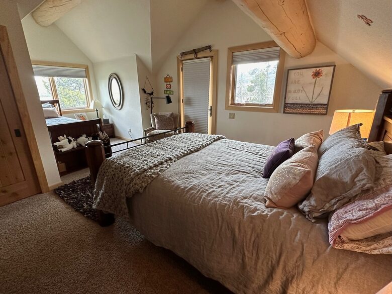 Upper level queen + twin bedroom