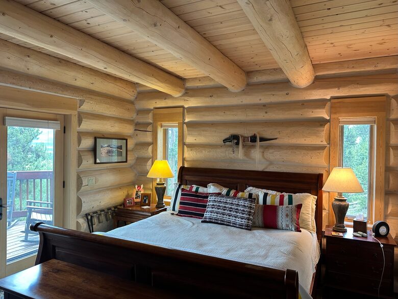 Main level king bedroom