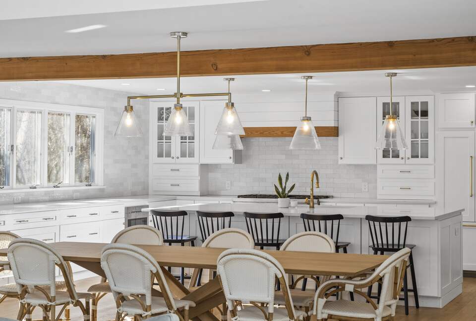 Luxury Beach House w/ Private Pond - Falmouth, Massachusetts